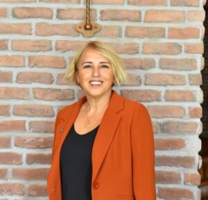 Asya Kaplan Sivrisineğine Dikkat! 2 1689066553 1656924097 Prof. Dr. Demet Can