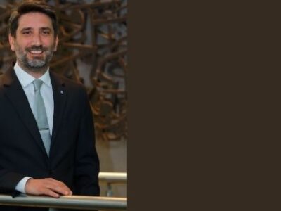 Abdi İbrahim Tüketici Sağlığı Satış Direktörü Onur Özbayram, OTCPlus röportajı.