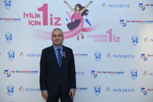 İyilik için Biriz. Novartis Türkiye’den Meme Kanseri Farkındalığına Destek | OTC Plus Dergi 4 Meme Kanseri Farkındalık Ayı Novartis Türkiye Serkan Barış etkinlik fotoğrafı
