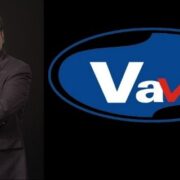 VAV Lipids Genel Müdürü Arun Kedia, liposomal D vitamini çözümünü tanıtıyor.