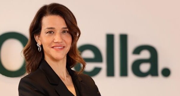 Opella Türkiye Genel Müdürü Pelit Duman, OTC Plus Dergi için öz bakım ve sürdürülebilirlik vizyonunu değerlendiriyor