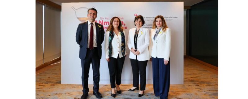 Mesane kanseri belirtileri arasında yer alan idrarda kan görülmesi ve erken teşhisin önemi uzmanlar tarafından değerlendiriliyor.