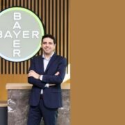 Kilo Yönetiminde Yeni Denklem Mikrobesin Dengesi ve Eczacının Rolü 3 Bayer Tüketici Sağlığı Türkiye Pazarlama Direktörü Tuna Demiralp - Kilo Yönetiminde Mikrobesin Dengesi Röportajı