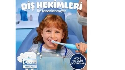 Oral-B iO Çocuk Şarjlı Diş Fırçası ile Eğlenceli Diş Bakımı 47 Disney karakterleriyle tasarlanmış Oral-B iO Çocuk Şarjlı Diş Fırçası ürün görseli.