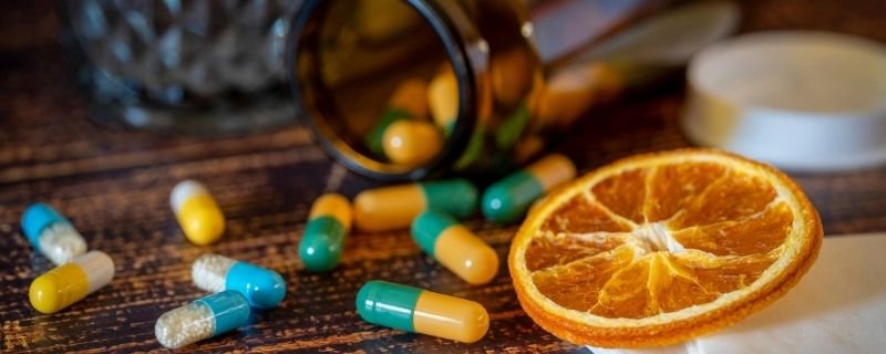 OTC Plus Dergi tüketici sağlığı pazar araştırması ve gıda takviyesi trendleri grafiği